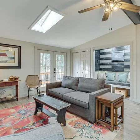 Quaint Jim Thorpe Cabin Retreat, Walk To Beach! Exterior photo