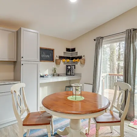 Quaint Jim Thorpe Cabin Retreat, Walk To Beach! Exterior photo
