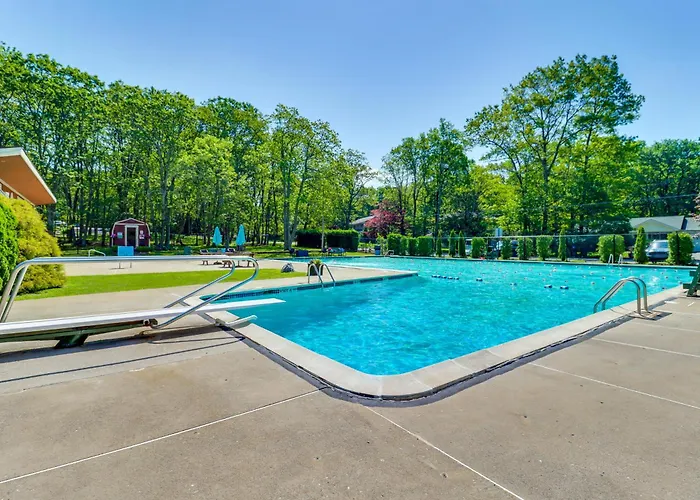 Quaint Jim Thorpe Cabin Retreat, Walk To Beach!