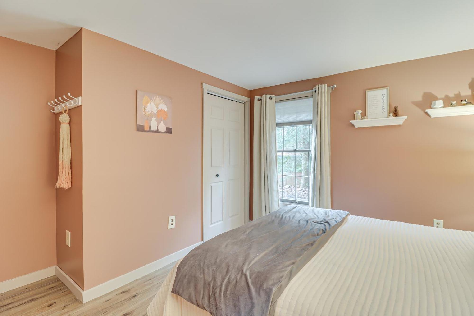Quaint Retreat, Walk To Beach! Jim Thorpe